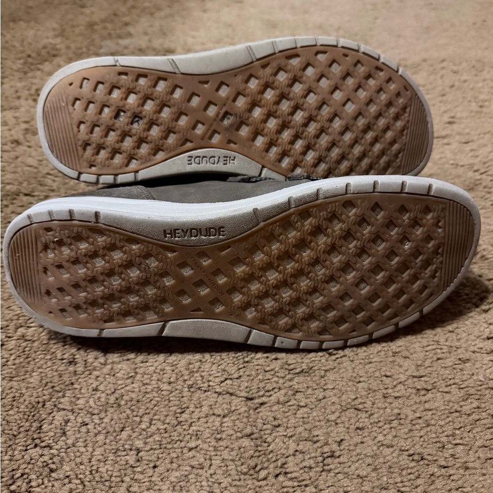 HEY DUDE ELOISE RECYCLED LEATHER COFFEE SIZE 8 - Picture 2 of 5